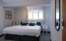 Lovely One Bed Flat In Stoke-On-Trent Town Centre.